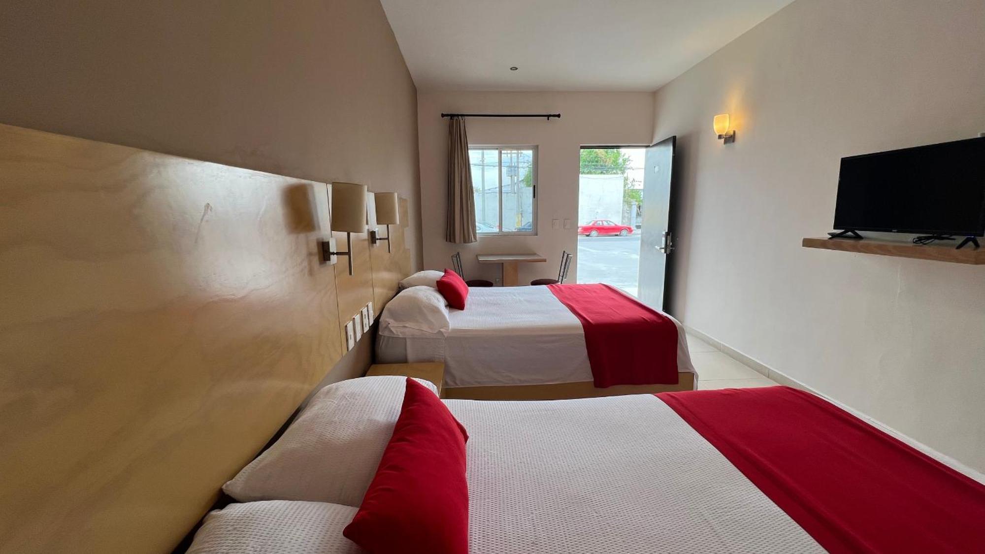 Nova Hotel Cadereyta Jimenez Exterior photo