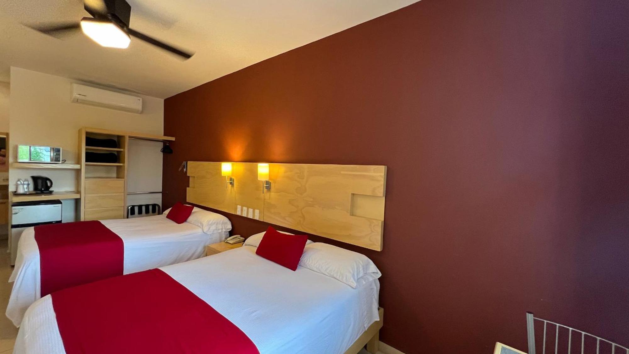 Nova Hotel Cadereyta Jimenez Exterior photo