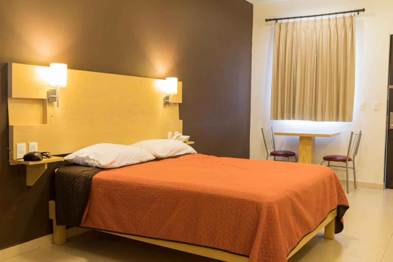 Nova Hotel Cadereyta Jimenez Exterior photo